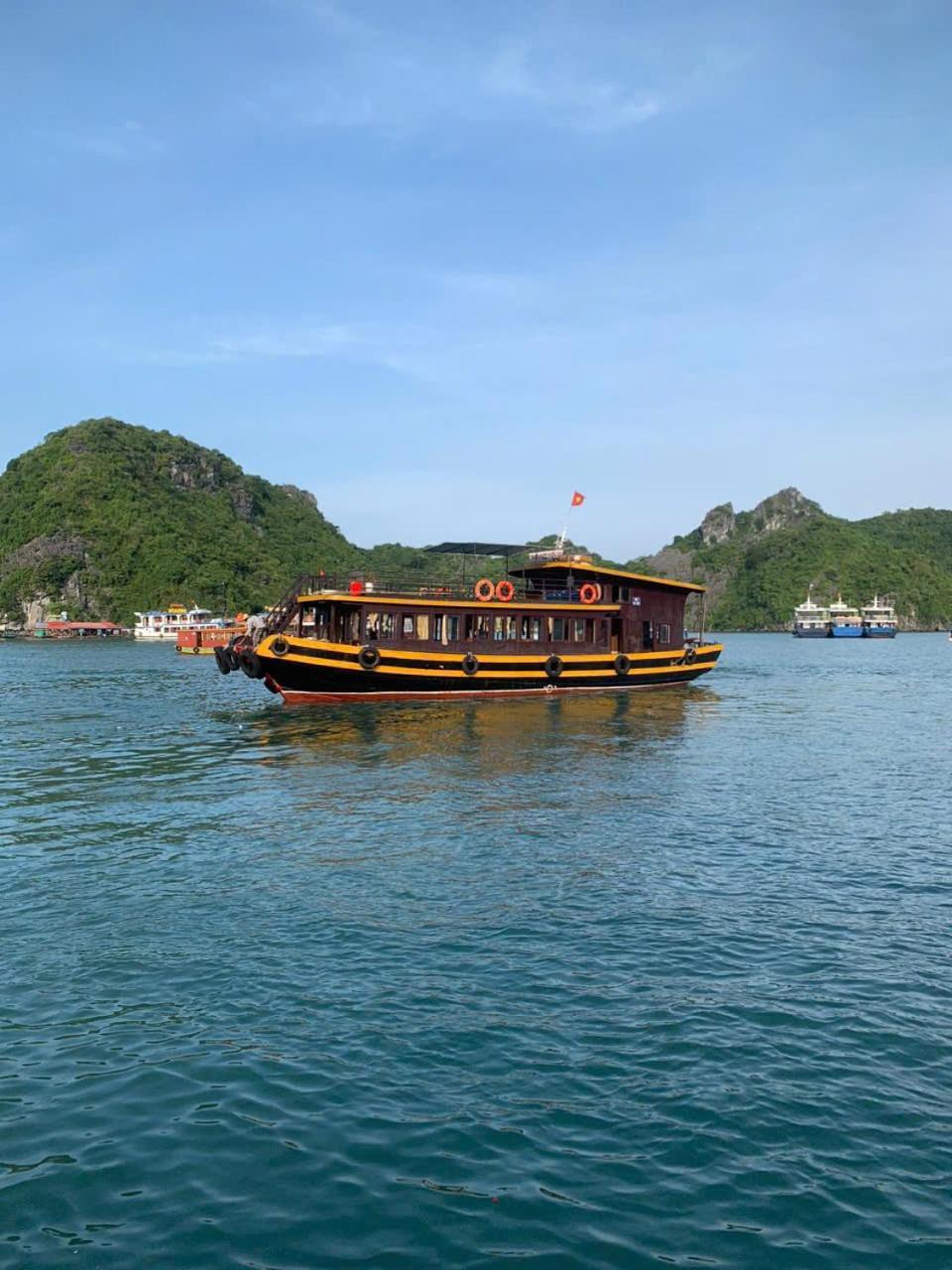 Cat Ba Madame Duyen Hotel Chan Chau Екстериор снимка
