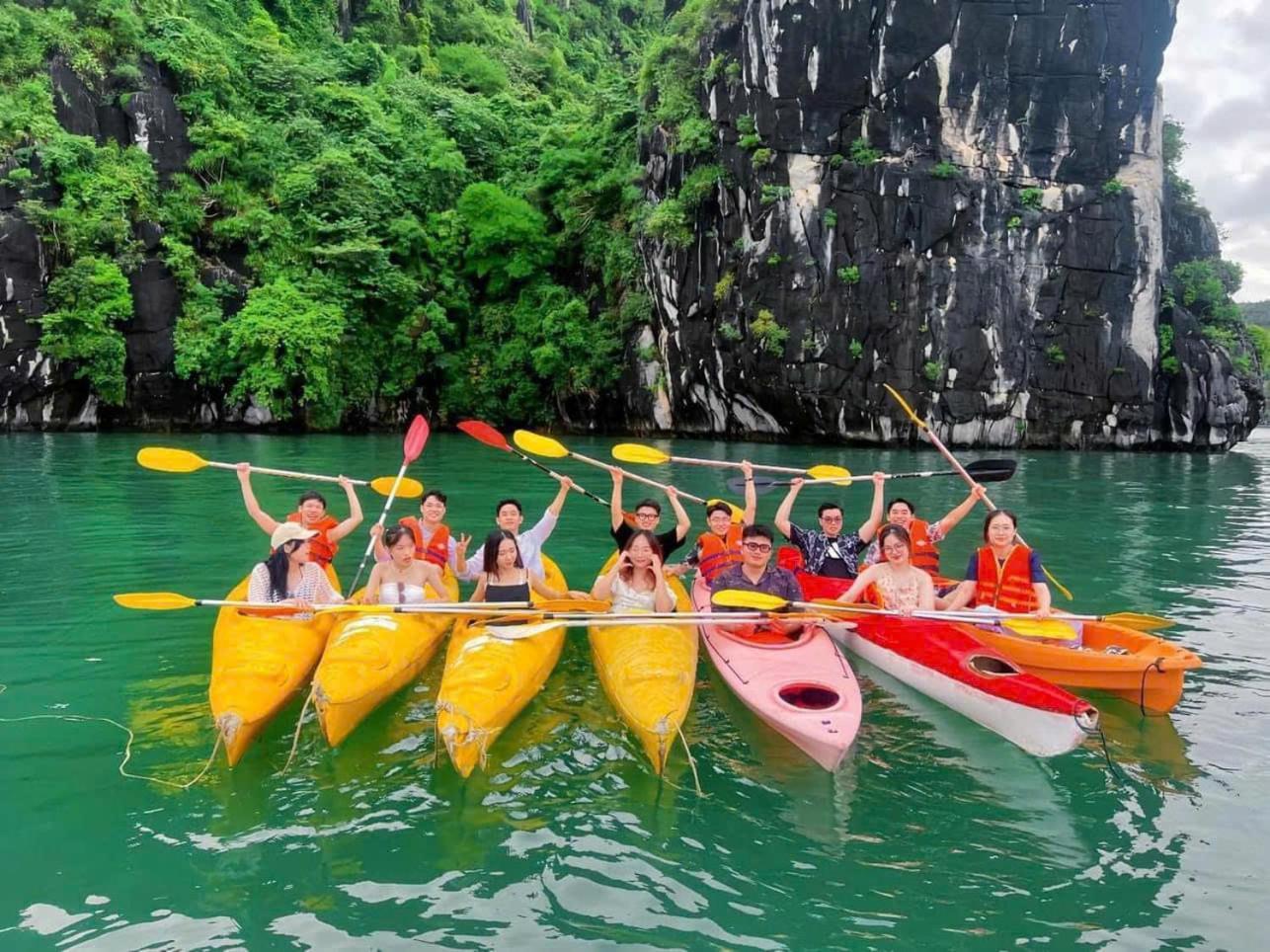 Cat Ba Madame Duyen Hotel Chan Chau Екстериор снимка